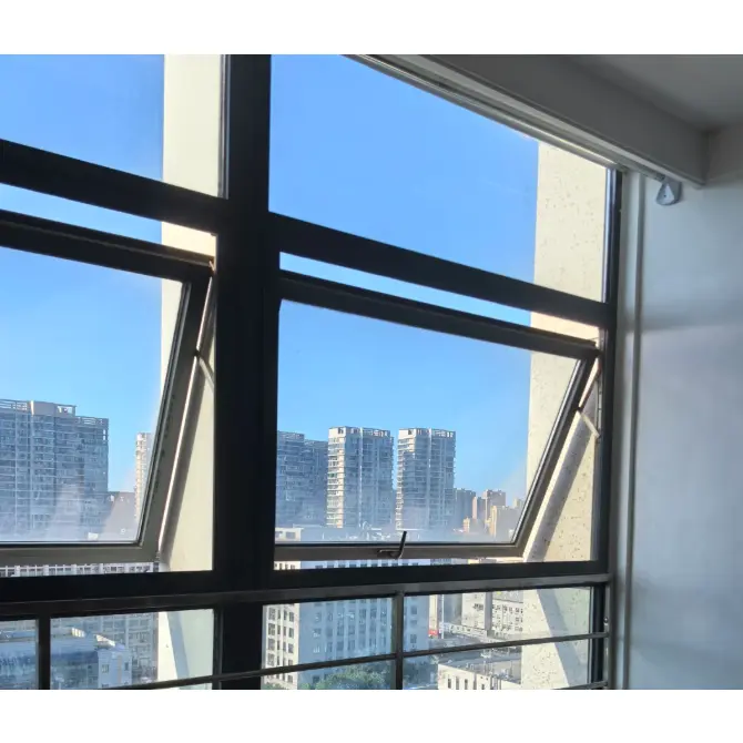 Utadgående vinduer i aluminiumslegering