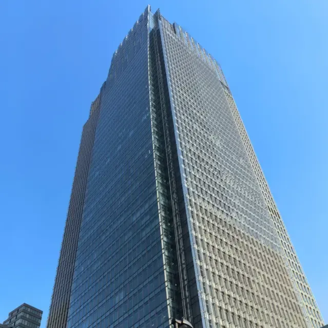 Punktstøttede glassgardinvegger